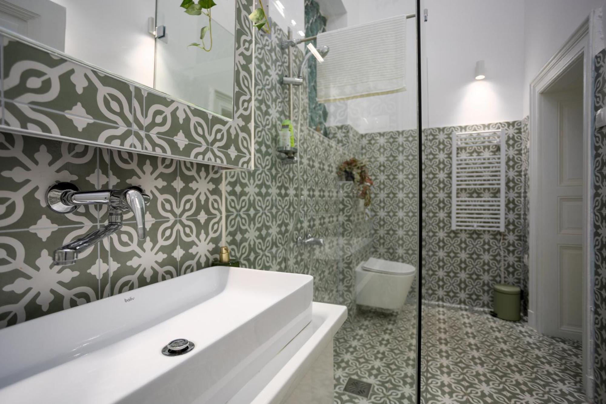Bohemien Apartment Budapest Bagian luar foto